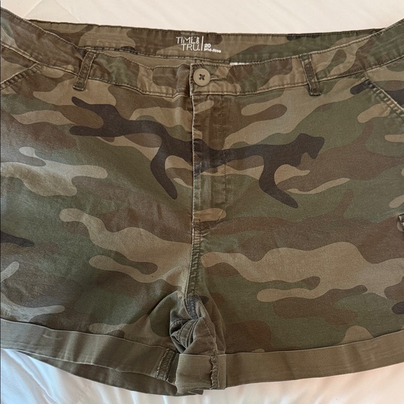 Time and Tru Pants - Time and Tru Women's Camo Cargo Shorts